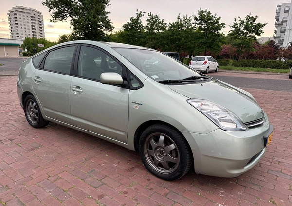 Toyota Prius cena 25000 przebieg: 240000, rok produkcji 2007 z Warszawa małe 631